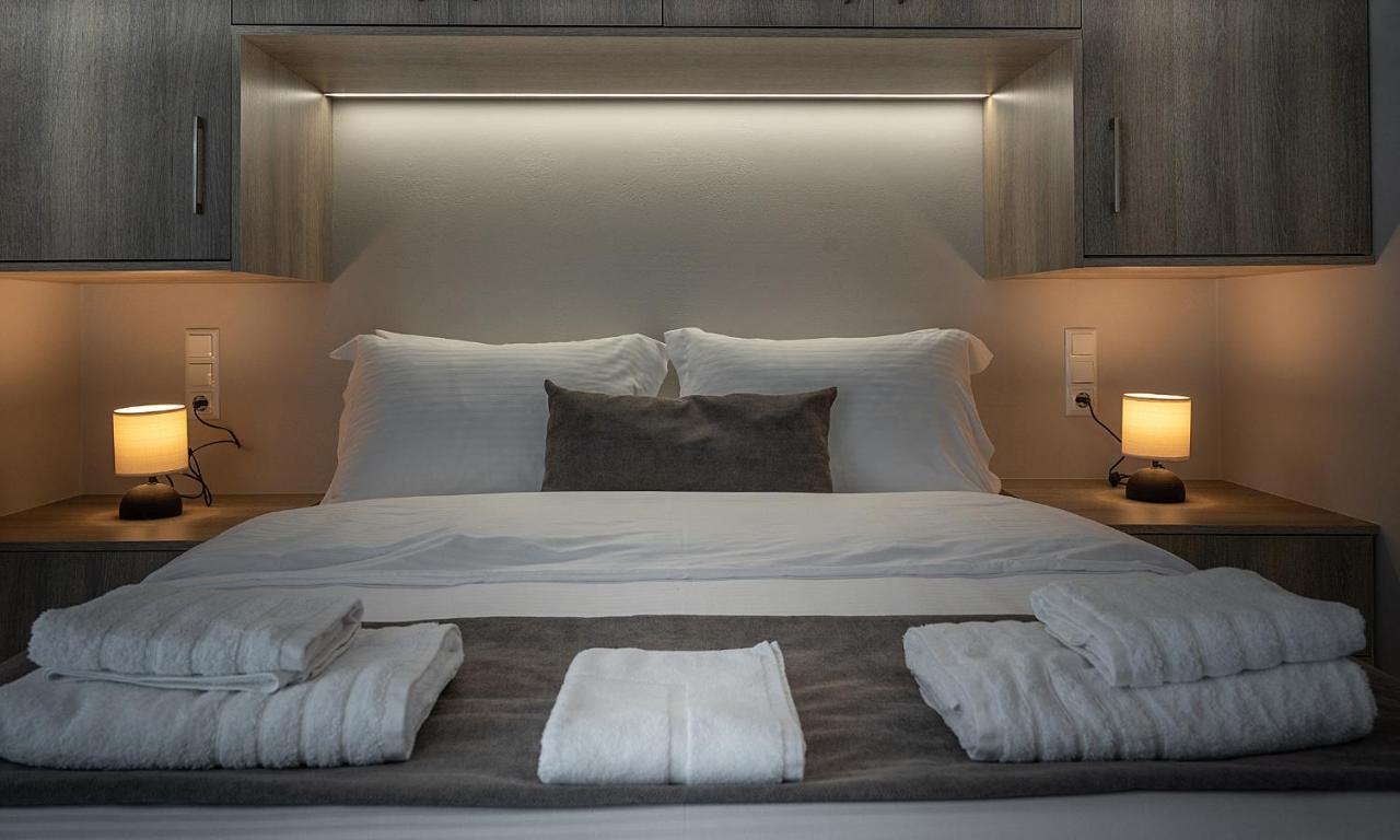 Nk Luxury Apartments Preveza Bagian luar foto